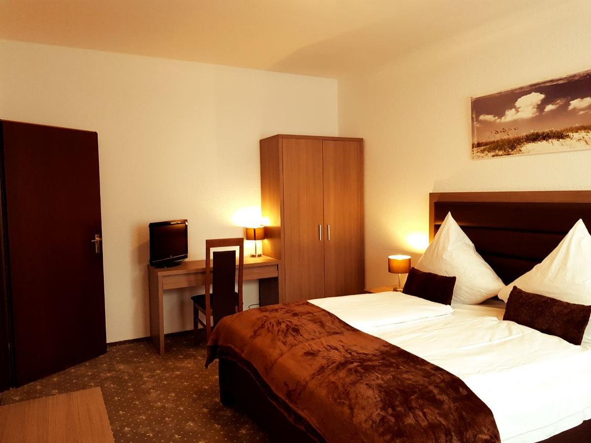 Hotel Dormir Moers Εξωτερικό φωτογραφία